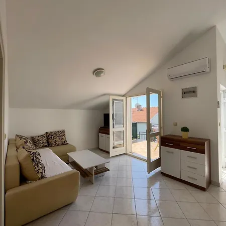 Apartamento Lana Vodice